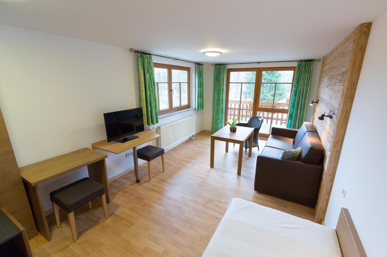 Hotel Und Apartements Im Forellenbach Fischen im Allgaeu Exterior foto